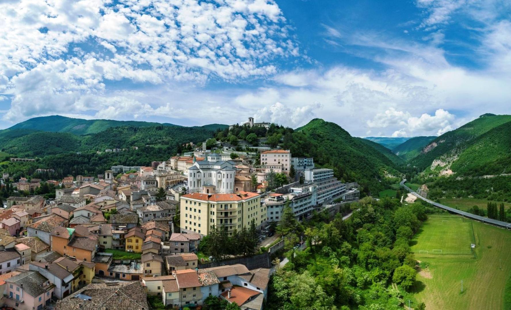 Hotel Delle Rose Cascia Εξωτερικό φωτογραφία