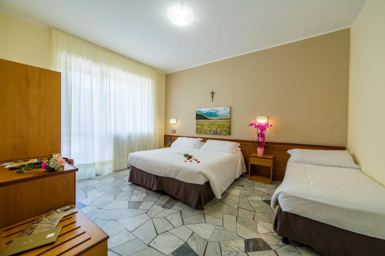 Hotel Delle Rose Cascia Εξωτερικό φωτογραφία